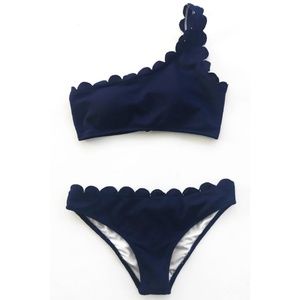 Cupshe Scalloped One Shoulder Bikini Set